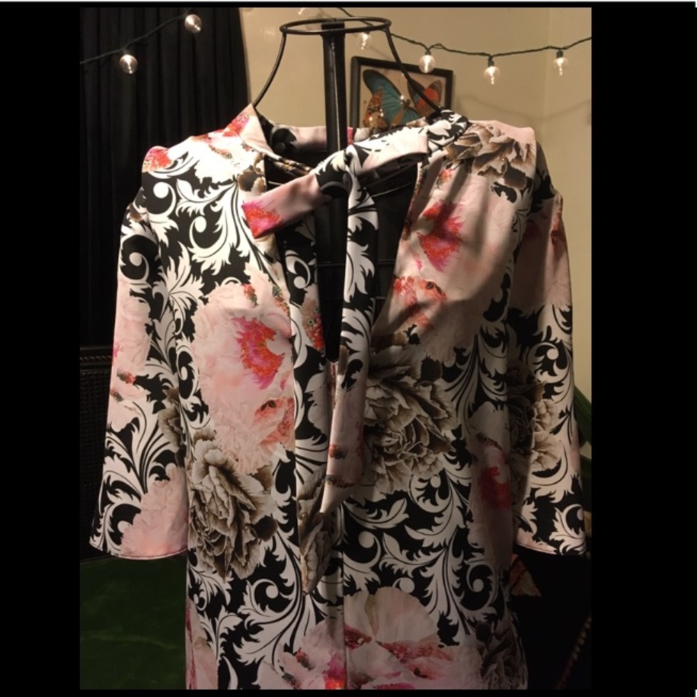 pretty alice & you floral dress